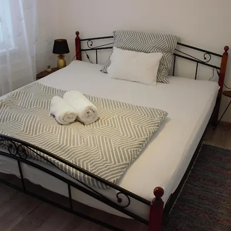 Apartman Surany * Surany