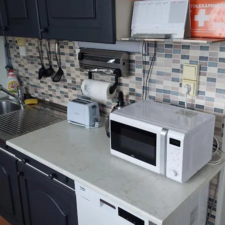 Apartman Surany *