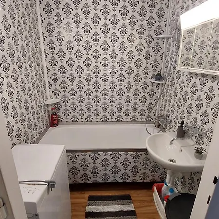 Apartment Apartman Surany